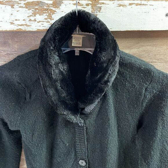CHEROKEE Ladies Button Up Faux Fur Collar Black Sweater Size XL 14 / 16 - Picture 5 of 10